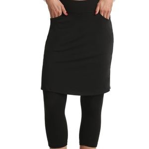 Holoyi Modest Skirt With Leggings Attached Workout Knee Length Capri Pants